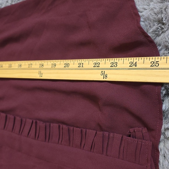 Ann Taylor Burgandy Wine Sleeveless Shell flowy Button Blouse Size M - Picture 12 of 12